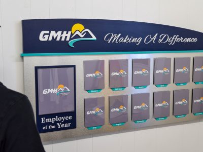 2119How to Design An Employee Recognition Display