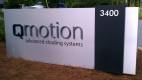 qmotion_sign